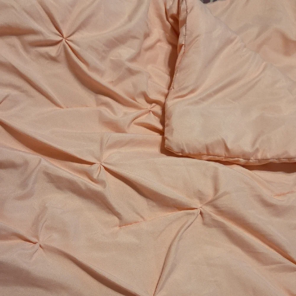 Peach Comforter Set